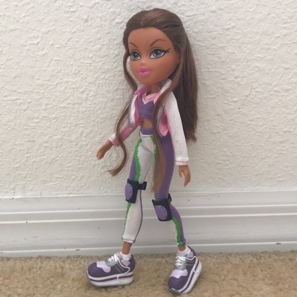 Bratz Doll MGA, 2015. “Sasha, taking part in the Olympic athletics field”. - Picture 3 of 8
